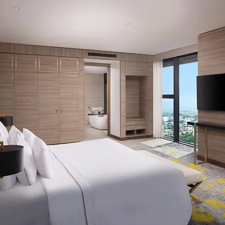 Melia Vinpearl Thanh Hoa Exterior photo